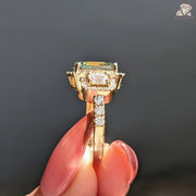 halo ring | halo diamond ring | halo diamond engagement ring​ 