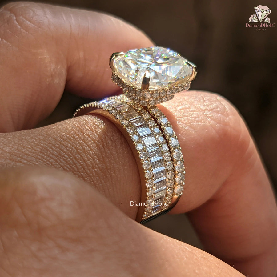 Minimalist Engagement Ring