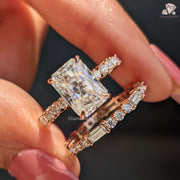 Radiant Cut Moissanite Ring