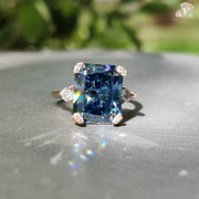 Radiant Cut Diamond Ring