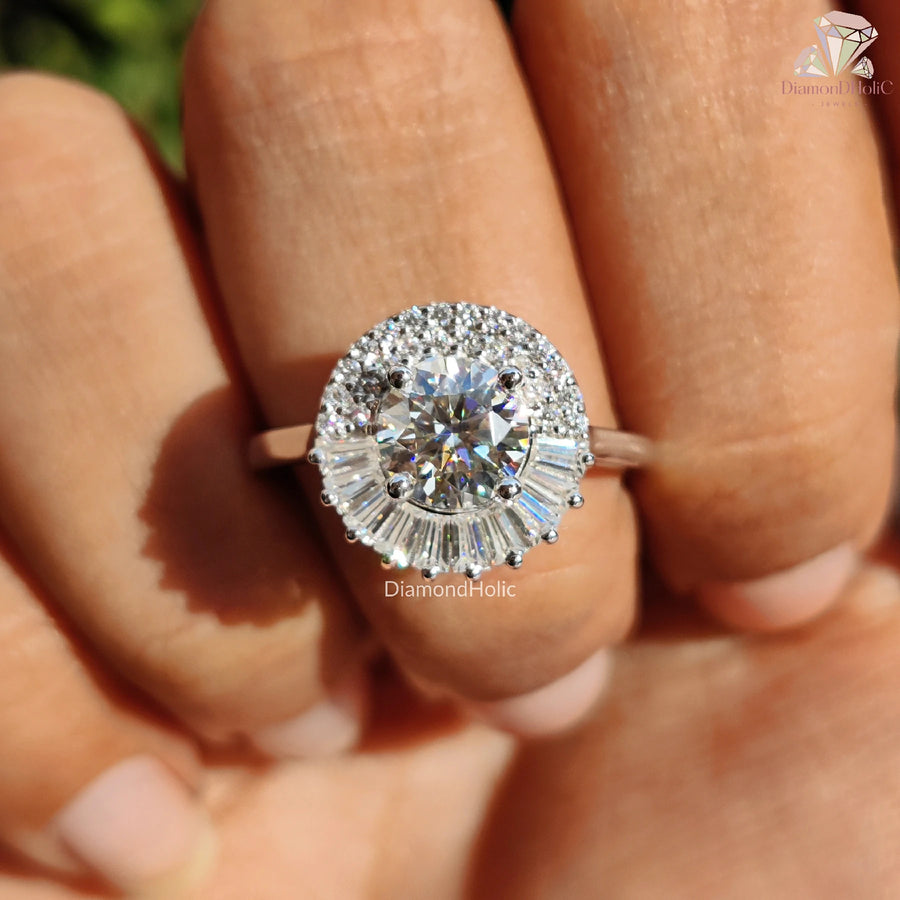 Round Cut Moissanite Ring
