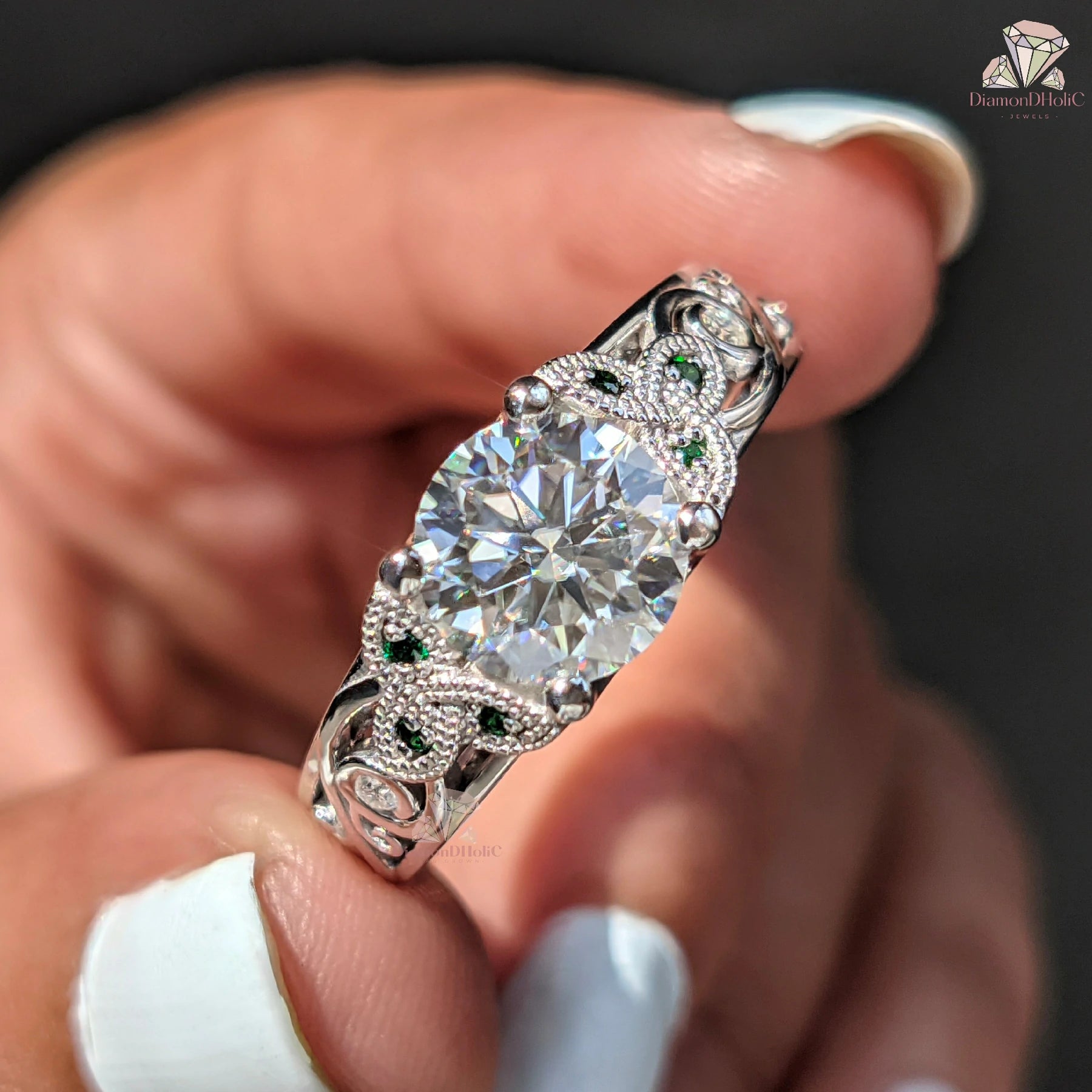 round cut diamond ring | round diamond | round ring 