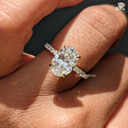 unique oval engagement rings