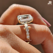 wedding proposal ring