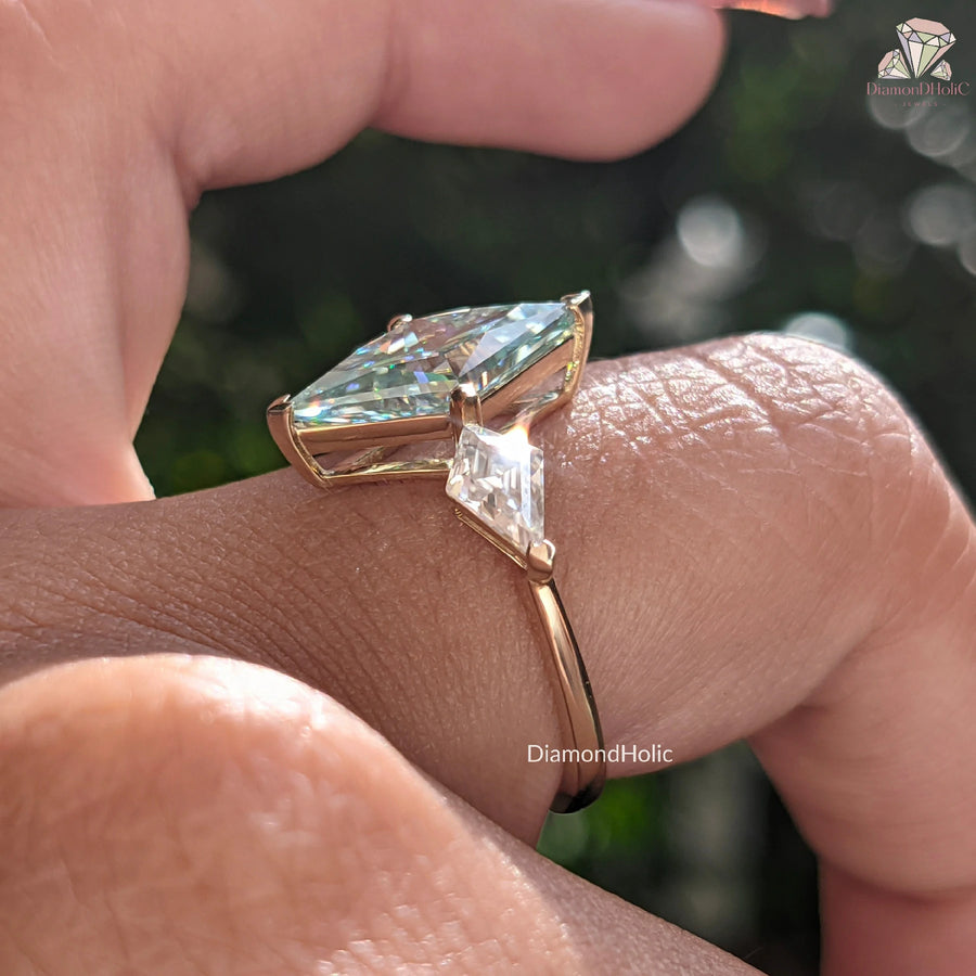 where to buy and engagement ring​